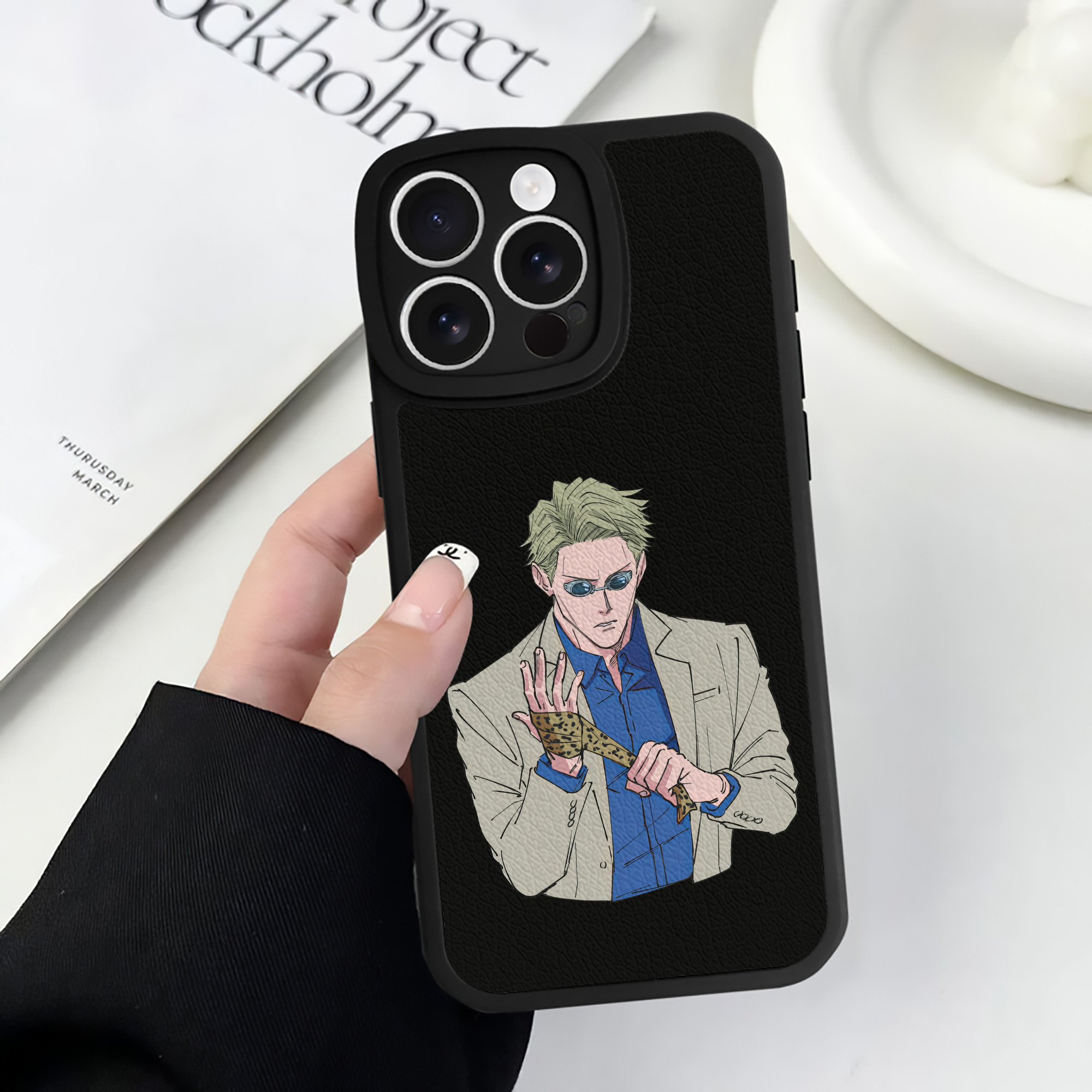 （画像用） 呪術廻戦 Jujutsu Kaisen 【iPhone 16シリーズ対応】シリコンスマホケース（レザー調） 材質：シリコン